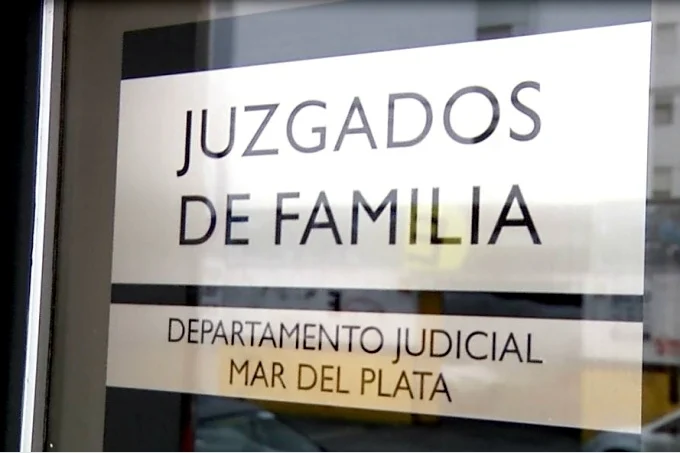 Entrada a juzgado de familia